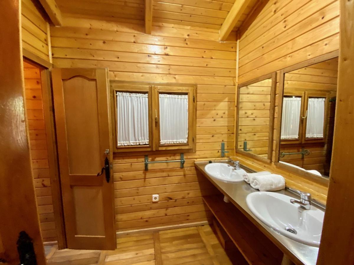 Camping Rural Llanos De Arance Coto Rios Eksteriør billede