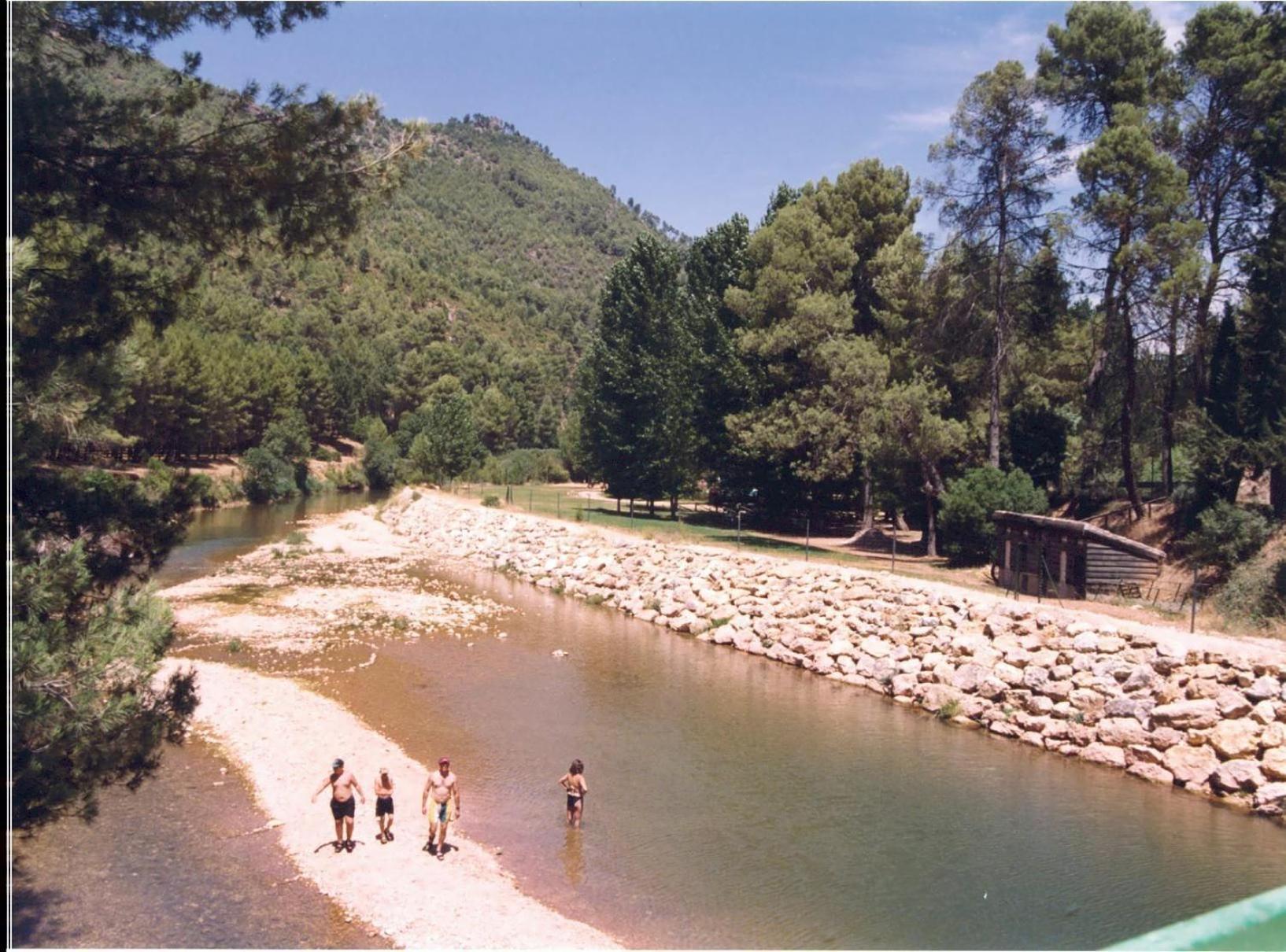Camping Rural Llanos De Arance Coto Rios Eksteriør billede